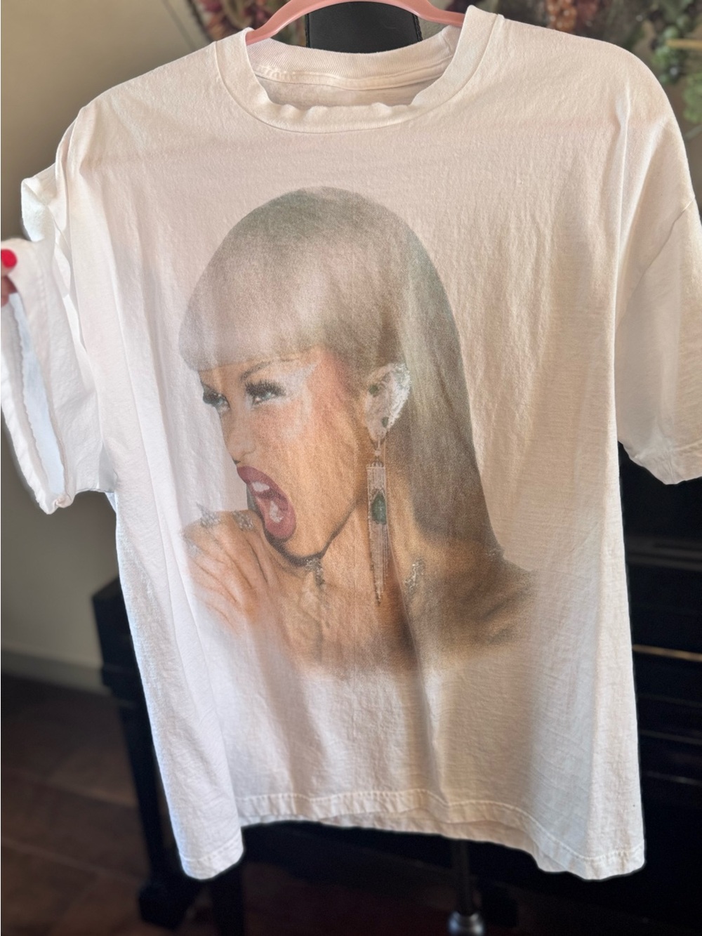 Cardi B Tee - Picture 2 of 3